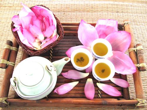 Buy Lotus Tea Benefits How To Make Side Effects Herbal Teas Online